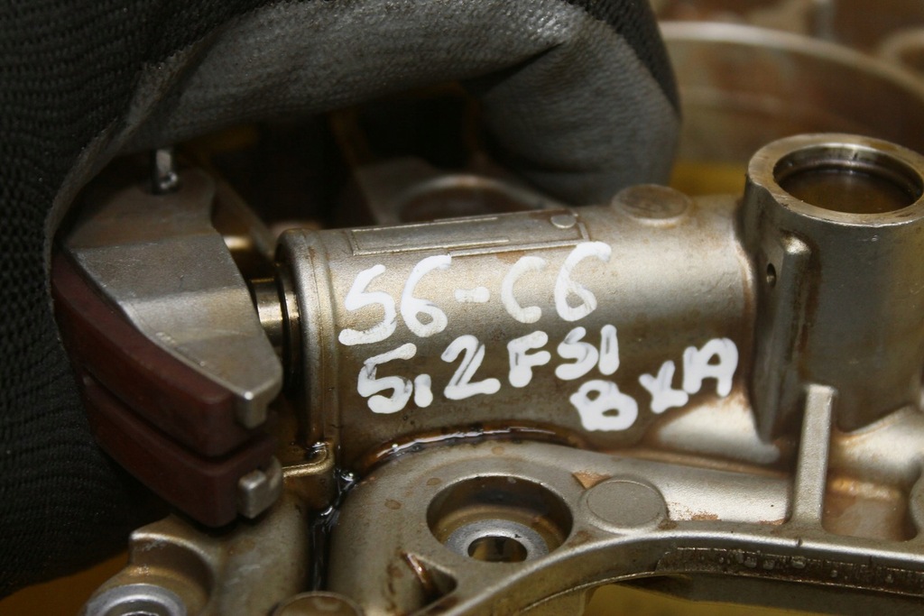 фото №8, Натяжитель цепи s6 c6 5.2fsi 079109217q