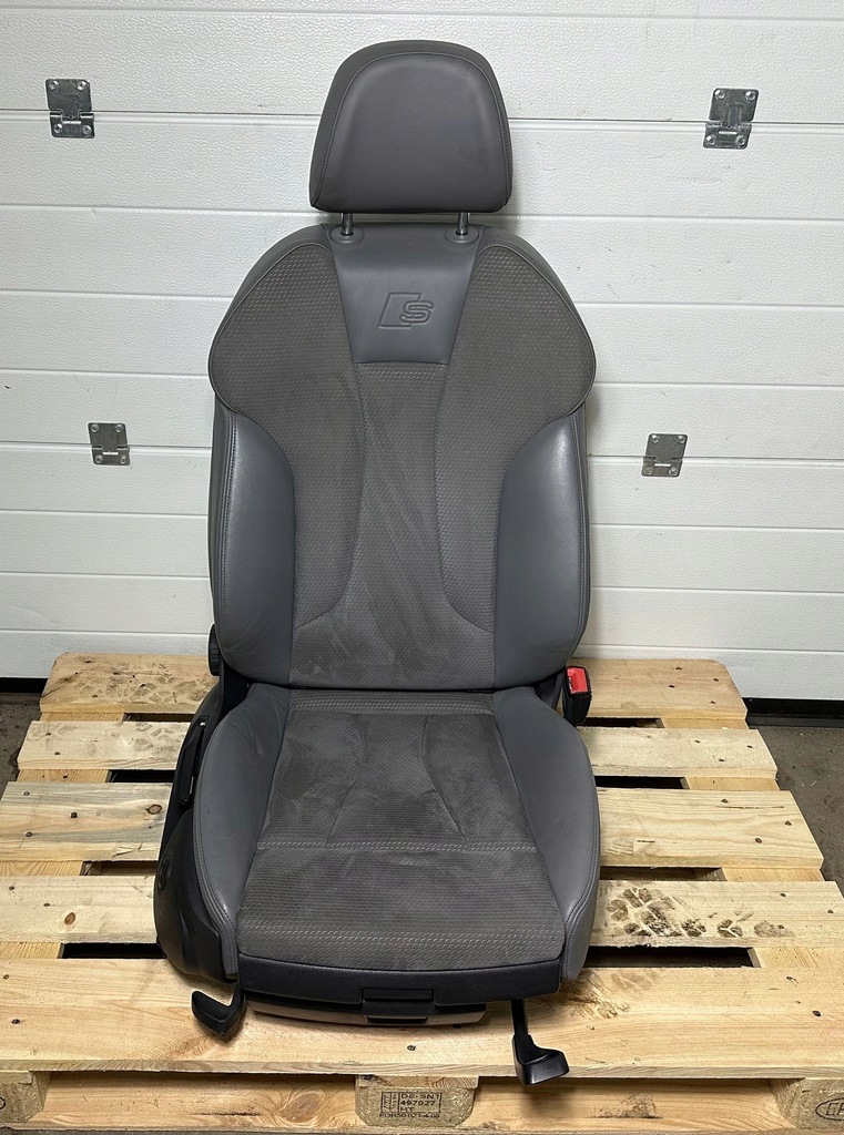 фото №11, Audi a3 s3 8v sline 2017 перед сторона правая сиденья, сиденье 5q4881106d