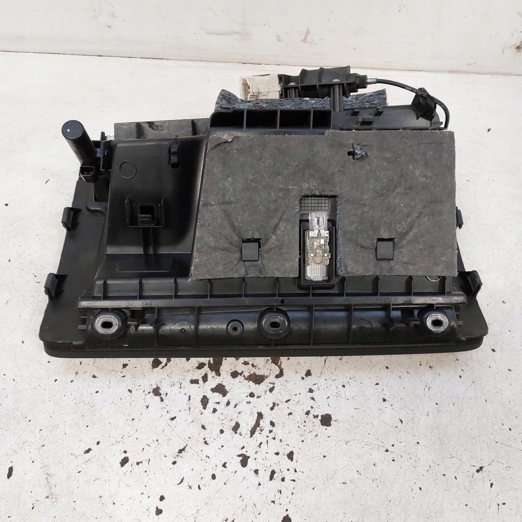 фото №9, Audi q7 4l бардачок пассажира чёрный 4l1880302b