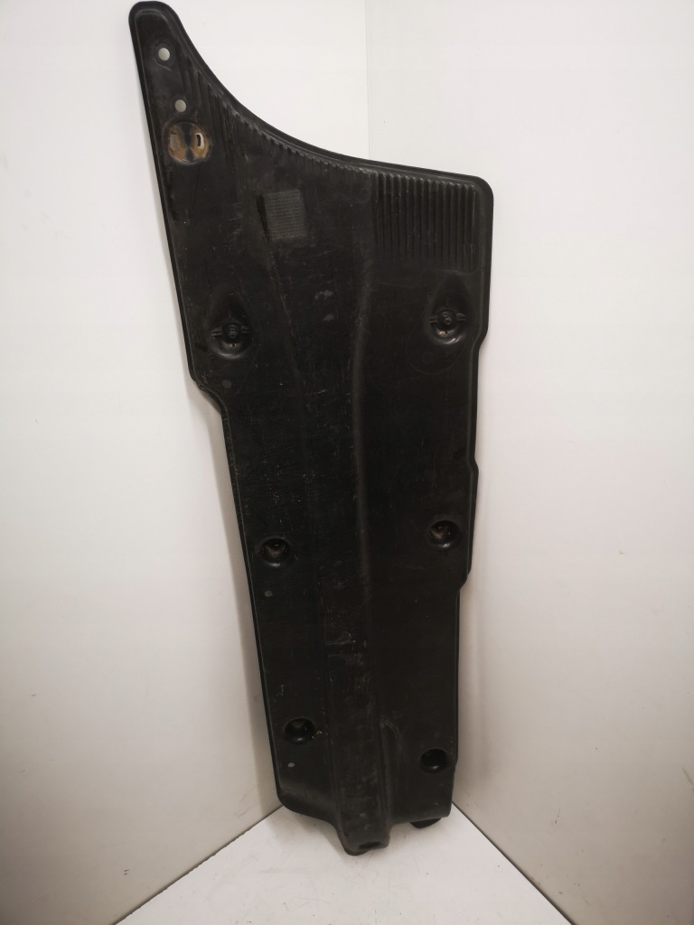 фото №1, Vw up защита подвеска 1s0825201