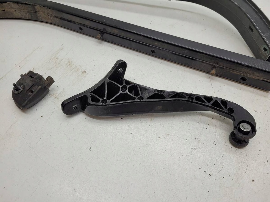 фото №9, Ролики дверь раздвижных направляющая задняя правое peugeot partner ii berlingo ii