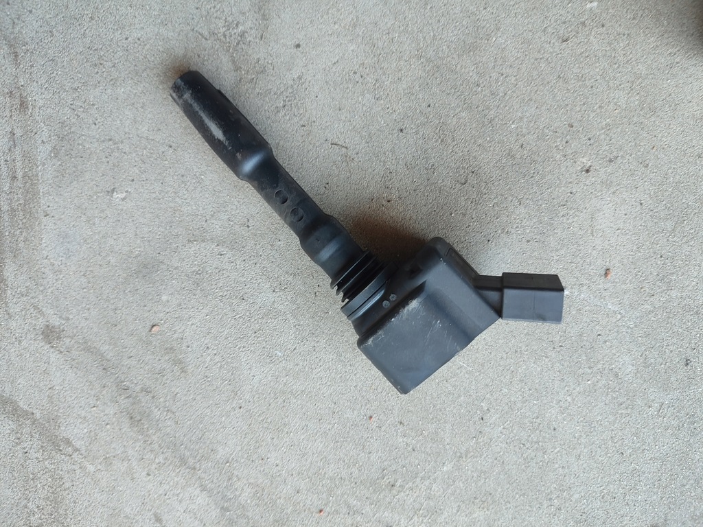 фото №1, Котушка запалювання audi a4 a5 1.8 tfsi 06h905110e