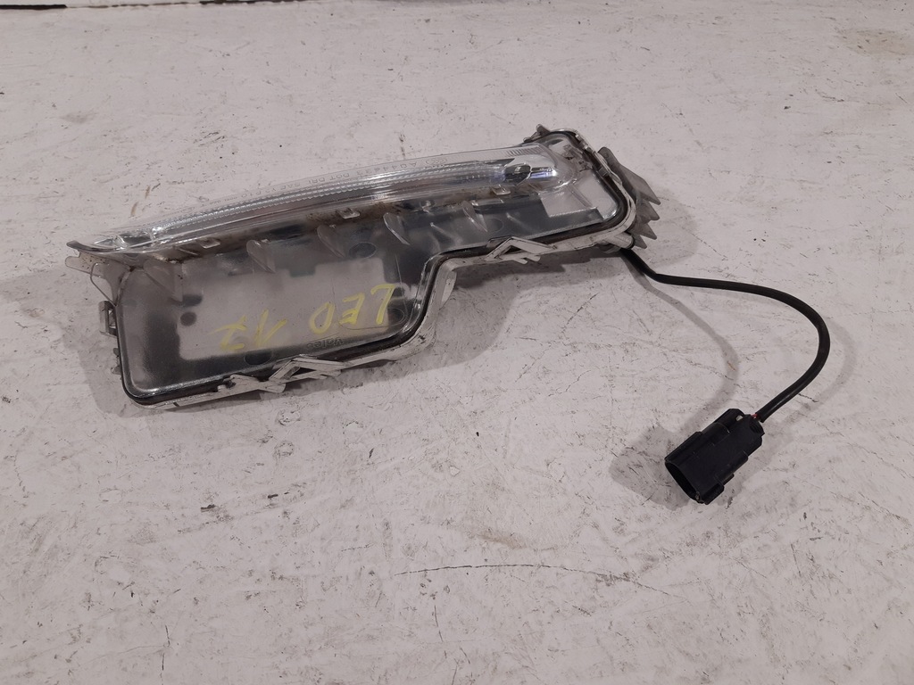 фото №3, Volvo s60 v60 протитуманна фара drl led правий перед