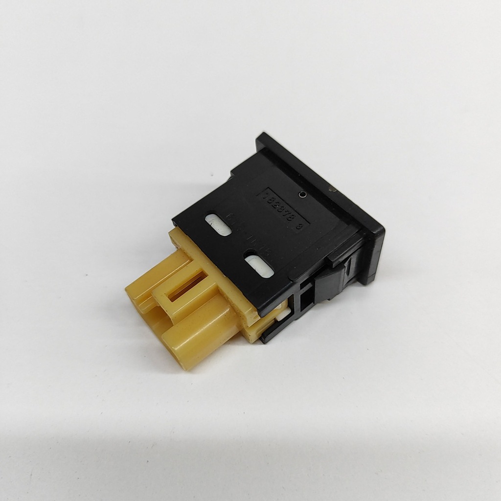 фото №6, Toyota hiace h50, h60, h70 2001 другое переключатели i кнопки