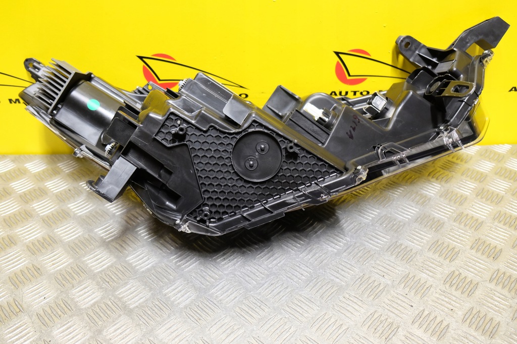 фото №10, Toyota corolla cross 2022-2023 фара лампа full led l czarna usa