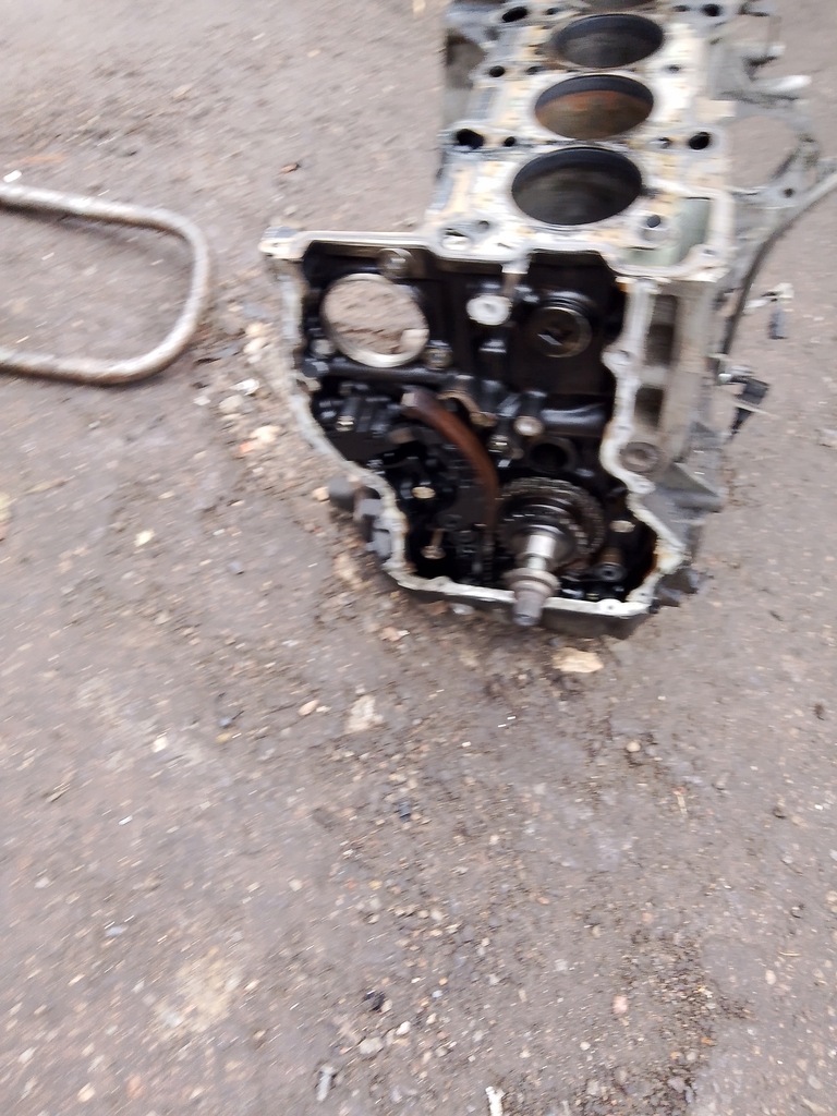 фото №8, Блок двигателя kompletny honda civic viii ufo 2,2 citd n22a2