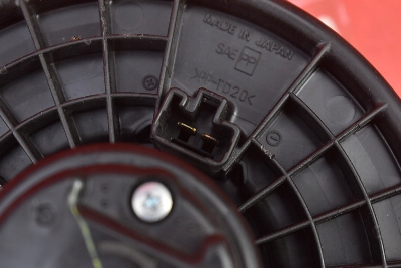 фото №6, Воздуходувка вентилятор обдув eu 872700-0701 mazda 3 3 iii bm 13-16