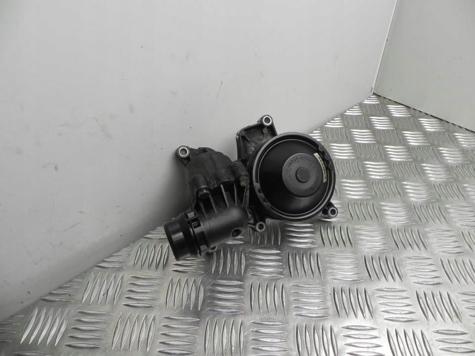 фото №1, Насос wody bmw 5 touring 2011 4738428