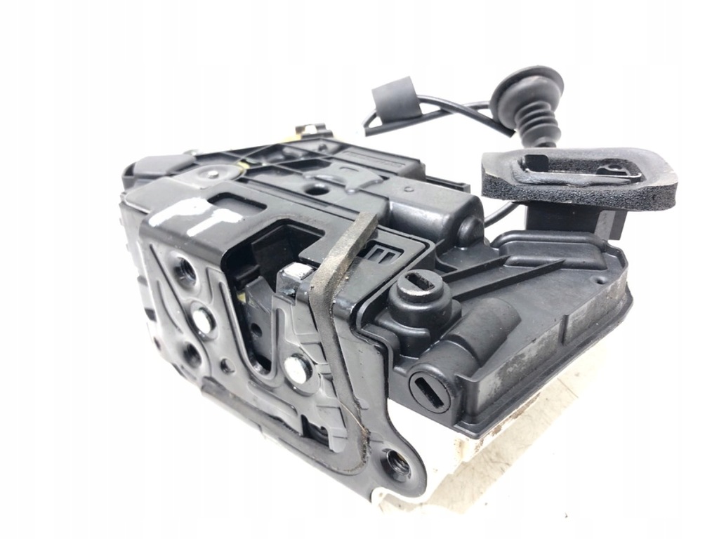 фото №2, Замок двері правий задня skoda rapid хетчбек 5e0839016