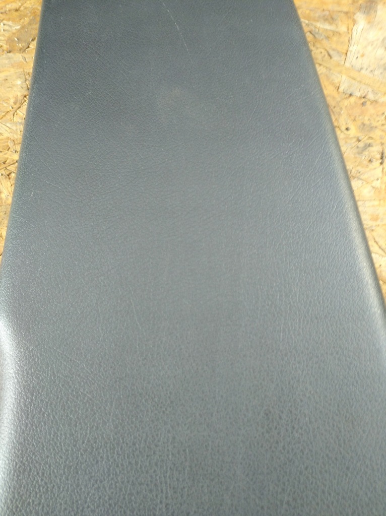 Захист стійка ліва права audi 4f0867239 Доставка