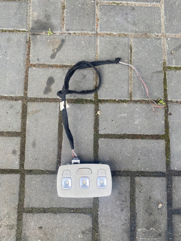 фото №1, Renault captur ii лампа потолочный 264309166r