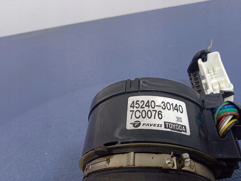 Lexus gs 3 mk3 05-08 датчик kąta повороту 45240-30140 в Україні