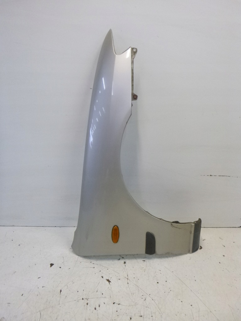 фото №1, Крила правий mazda 626gf 4f liftback 2000