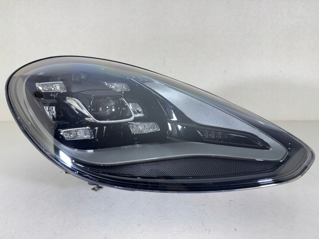 фото №1, Porsche panamera 971 full led фара лампа правая перед eur kpl - super
