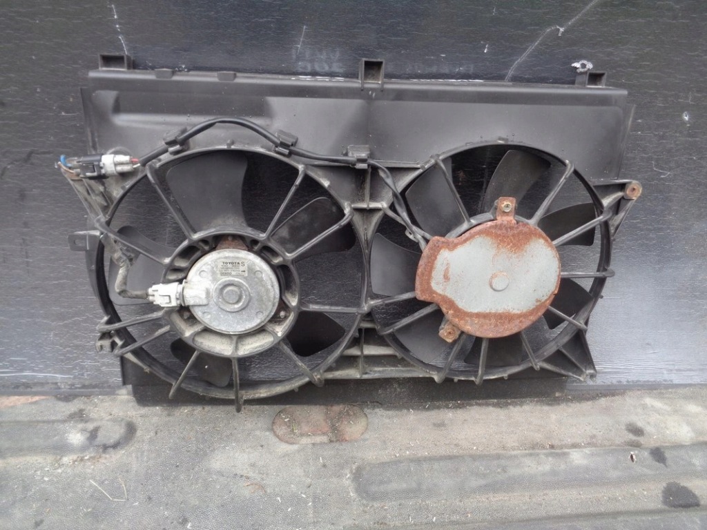 Купить Вентиляторы радиатора toyota avensis t25 2.0 vvti