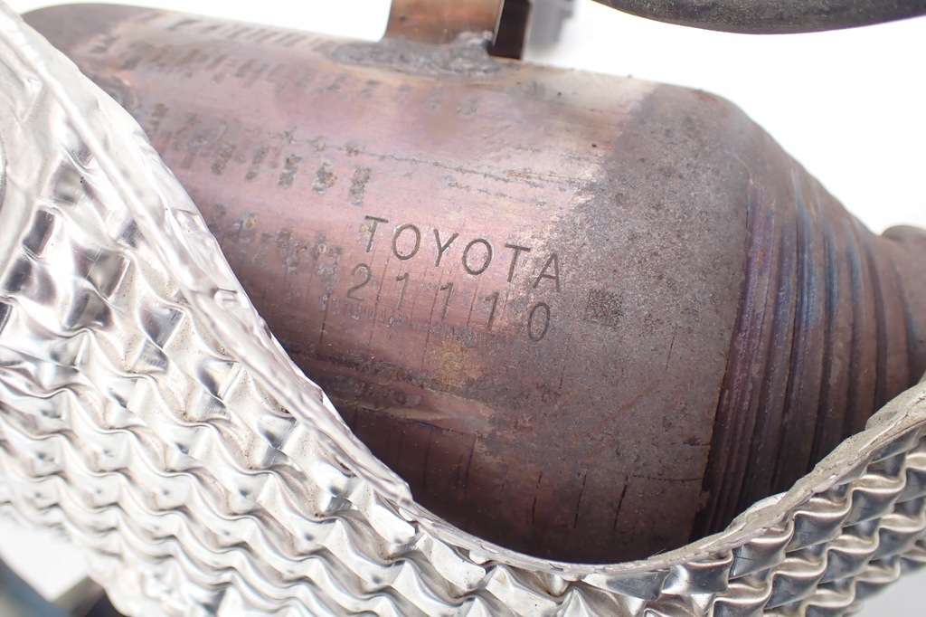 фото №8, Toyota yaris 3 iii 1.5 hybrid каталізатор 21110