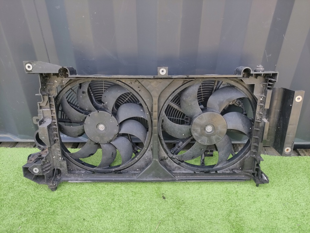 фото №9, Nissan leaf i 10-17 вентилятор радиатора перед