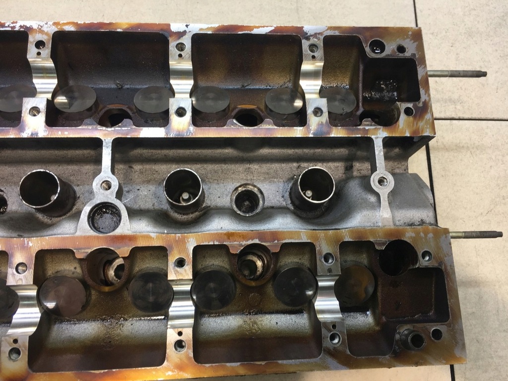 фото №3, Головка citroen xsara 2.0 16v