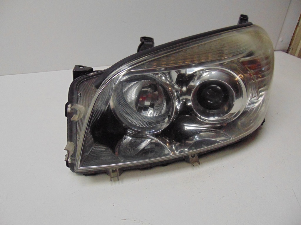 фото №1, Лампа левая перед toyota rav4 iii europa