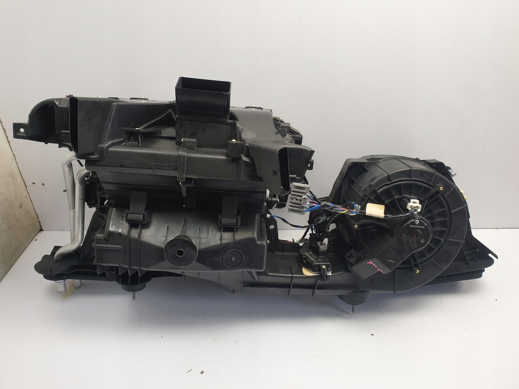 фото №11, Dodge challenger 15- отопитель воздуходувка резистор