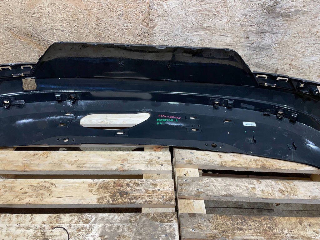 фото №7, Polestar 2 20- бампер задня задній дифузор dół