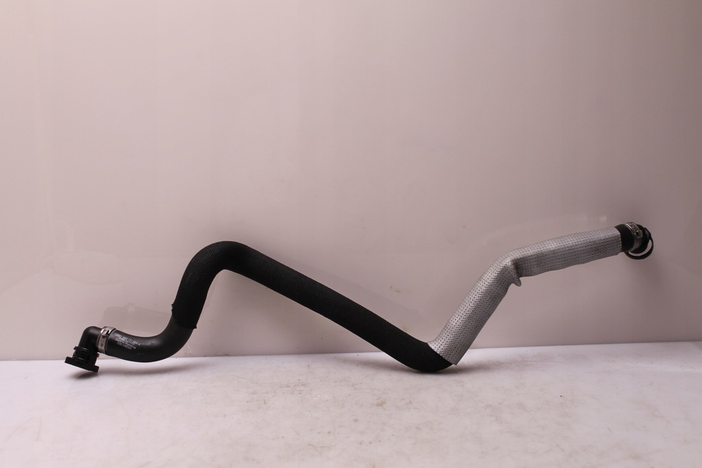 фото №1, Audi r8 ii 16r- 5.2 v10 трубка wąż шланг wody