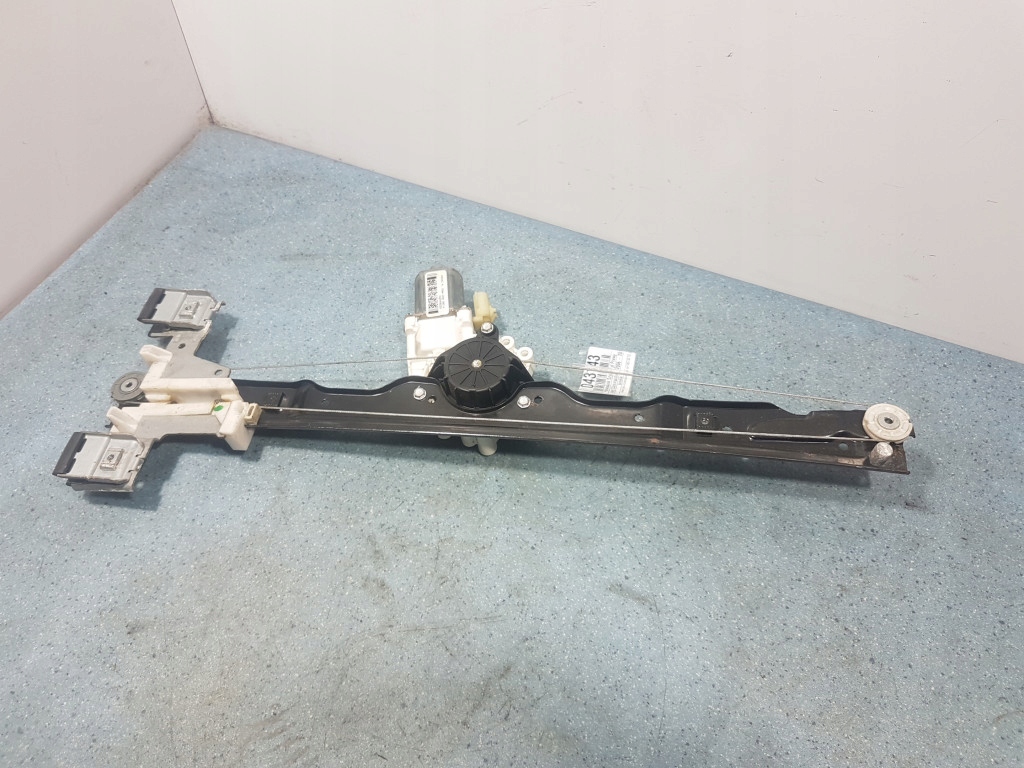 фото №1, Jeep commander подъемник стекло задняя правый 55396482ad