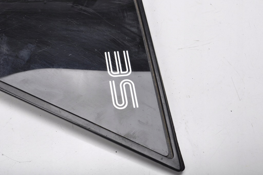 фото №9, Pontiac fiero стекло кузовная правый задняя 1986r