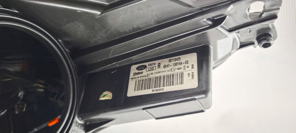 Купить Ford kuga mk2 рестайлинг  ксенон led правый фара правый  gv4113d154ec