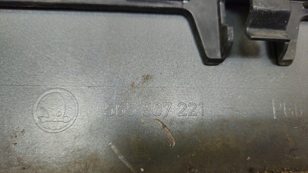 фото №15, Бампер перед передній решітка радіатора skoda kodiaq 565807221