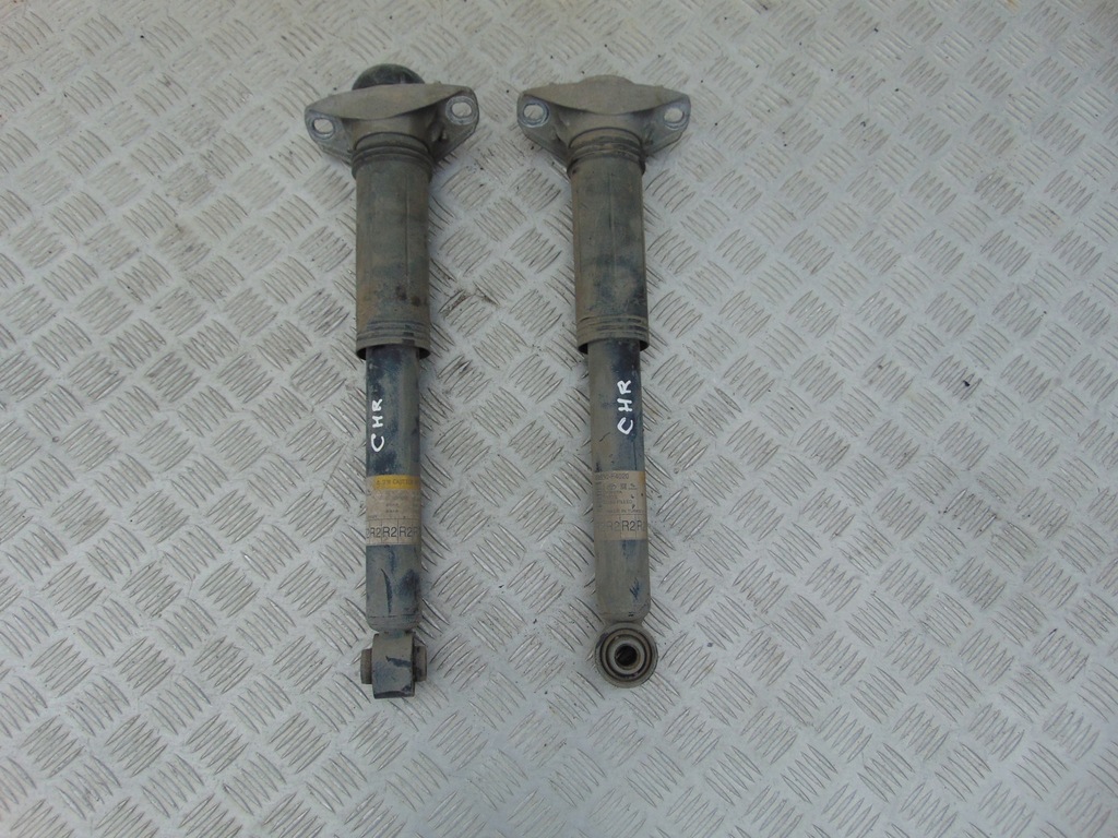 фото №1, Toyota c-hr chr амортизатор задняя левый правый 16-