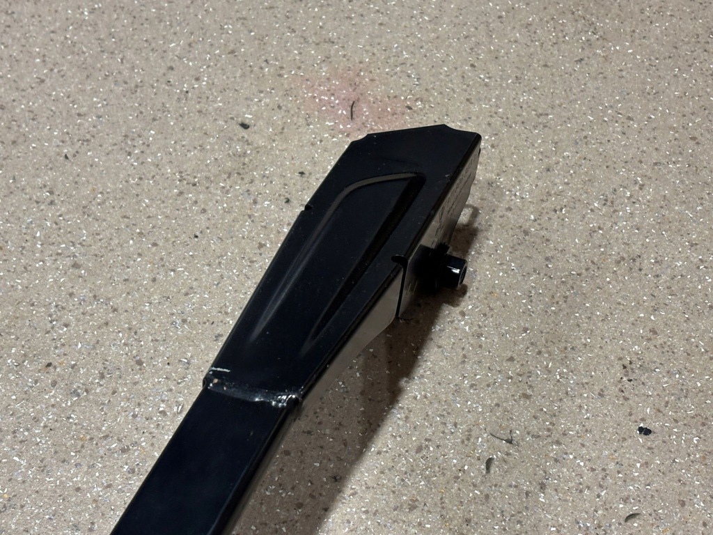 Другая часть отсек двигателя porsche panamera 971 971806303c Недорого