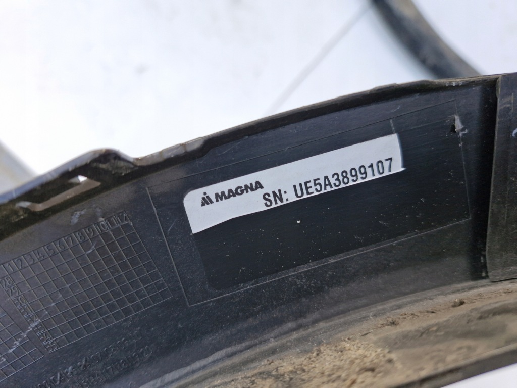 фото №8, Bmw u11 молдинг накладка задняя задняя крыла левая правая