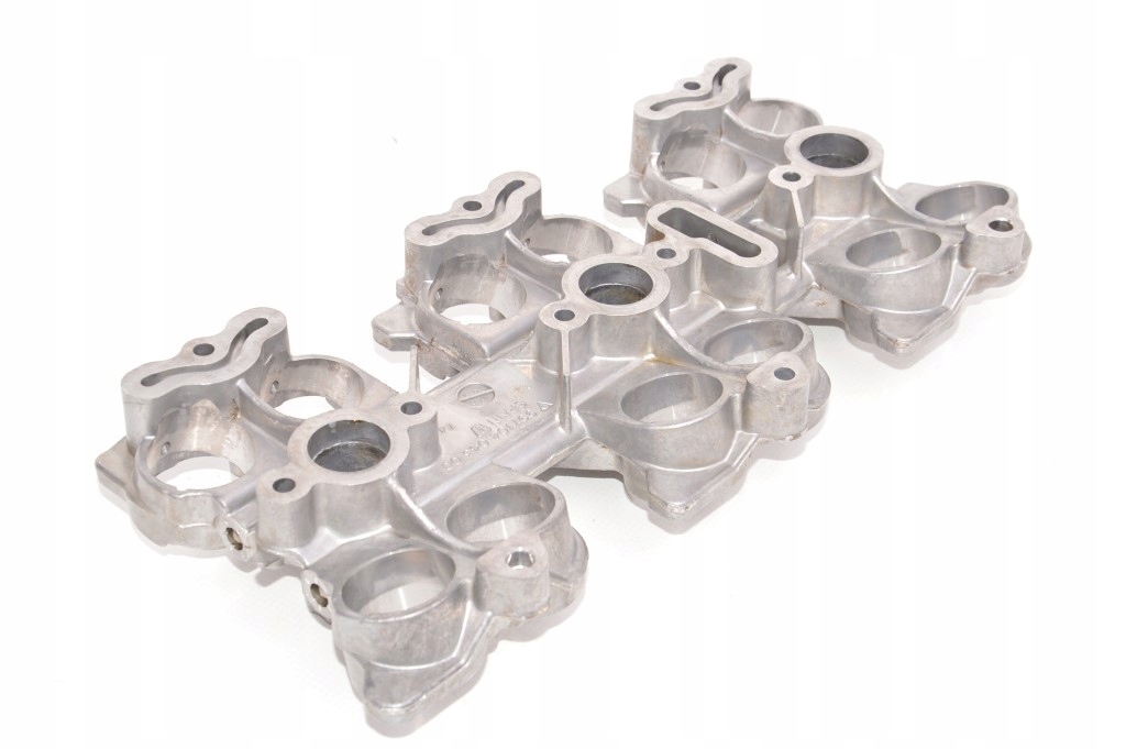 фото №1, Porsche cayman 987 корпус распределительного вала 99710404300