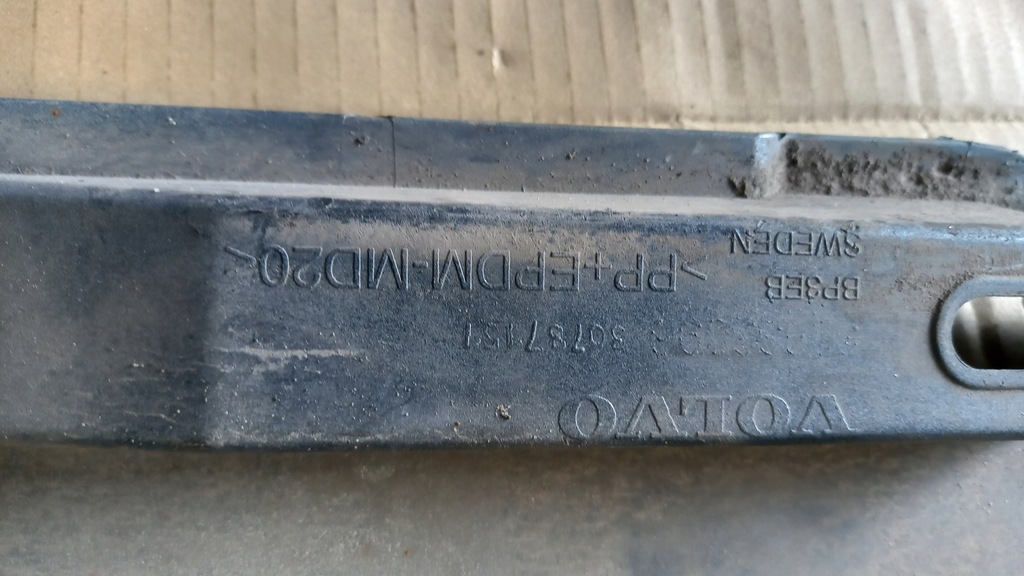 фото №11, Молдинг поріг права 30737151 volvo c70 05-09r