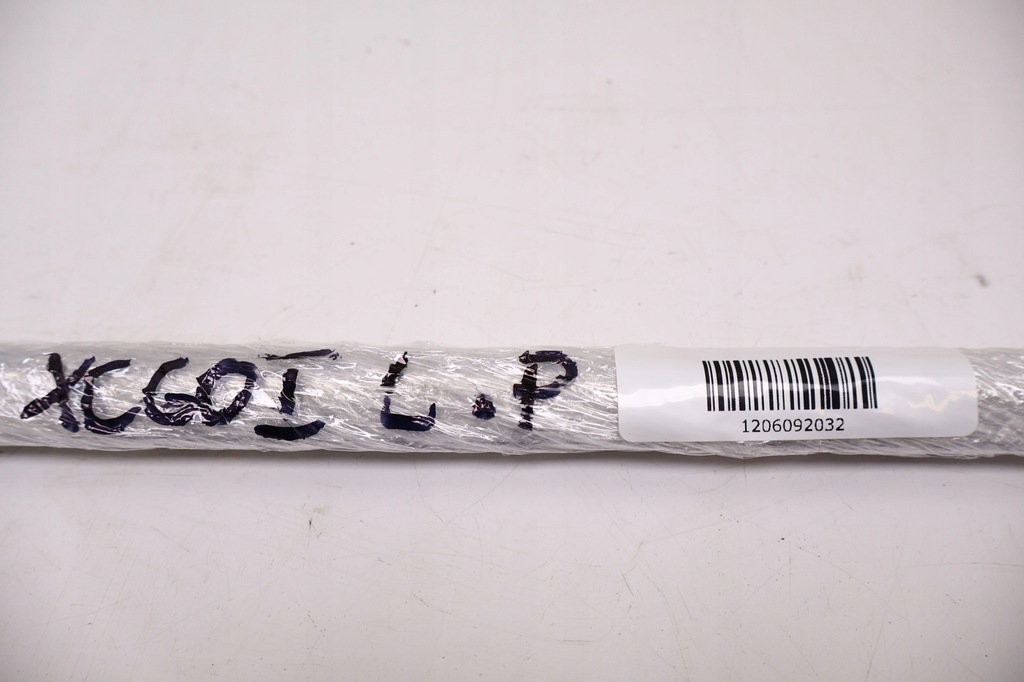 фото №9, Volvo xc60 i lift молдинг ущільнювач ліва перед