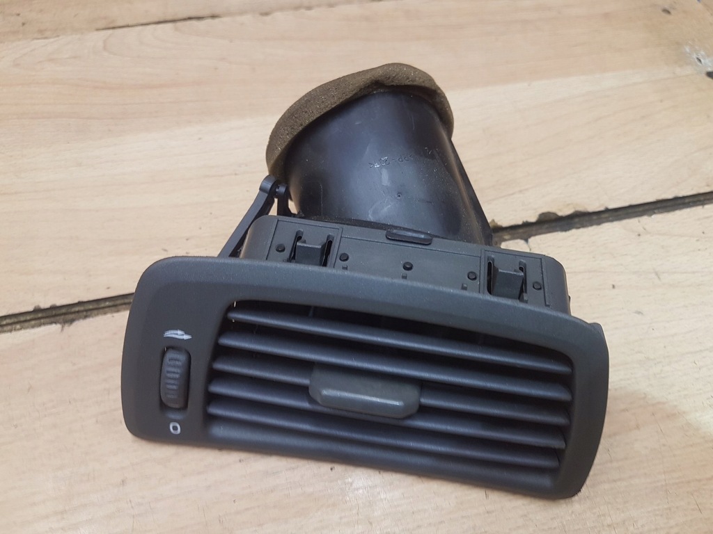 фото №8, Решётка обдув 5szt комплект volvo v70 ii