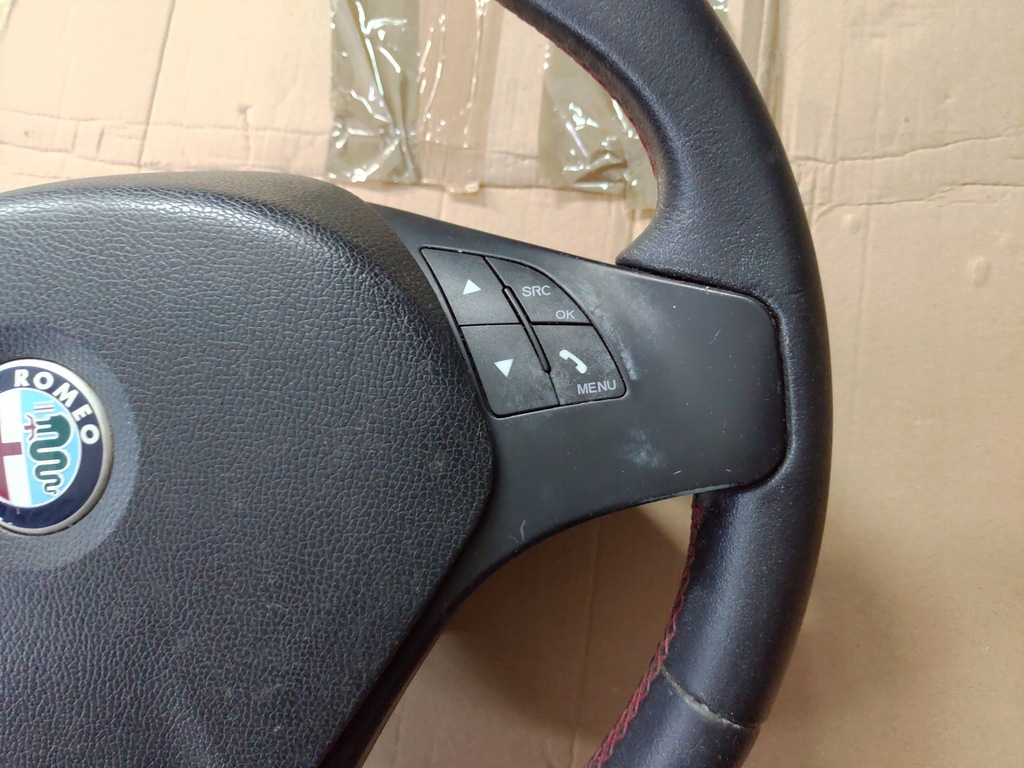 фото №8, Воздуховод + подушка alfa romeo giulietta 10-16