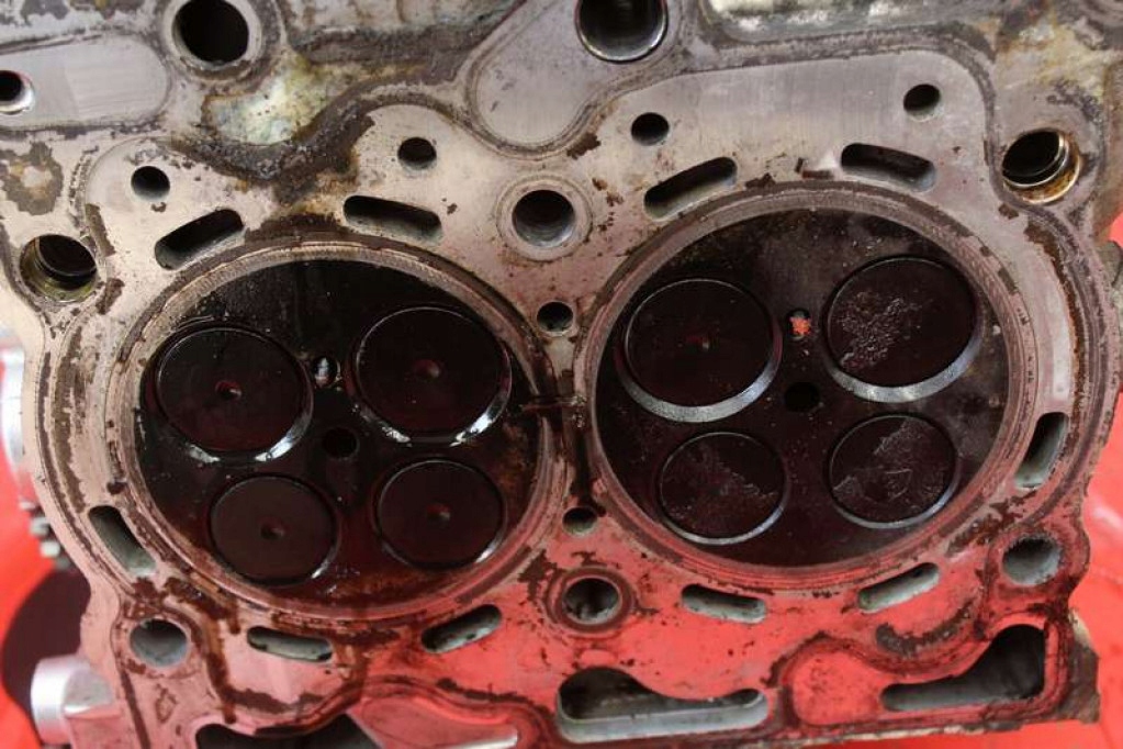 фото №7, Головка двигателя правая t20drh subaru outback 4 iv 2.0 d 150 km 09-12