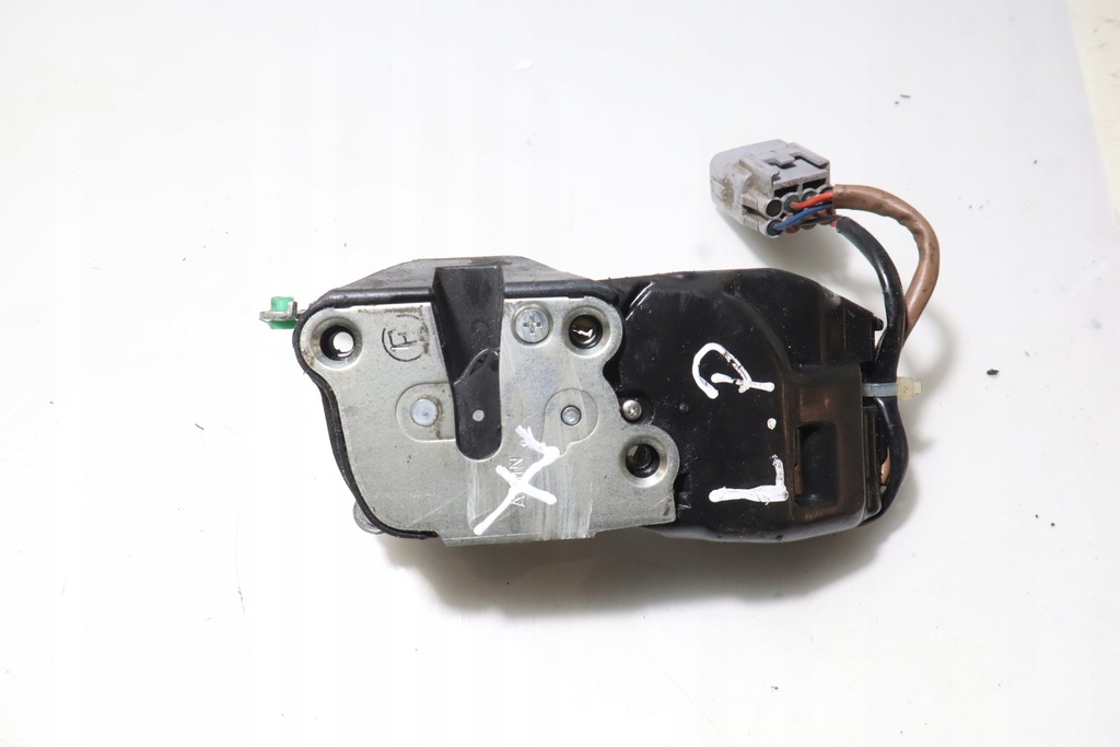 фото №1, Замок лівий перед двері toyota hiace v