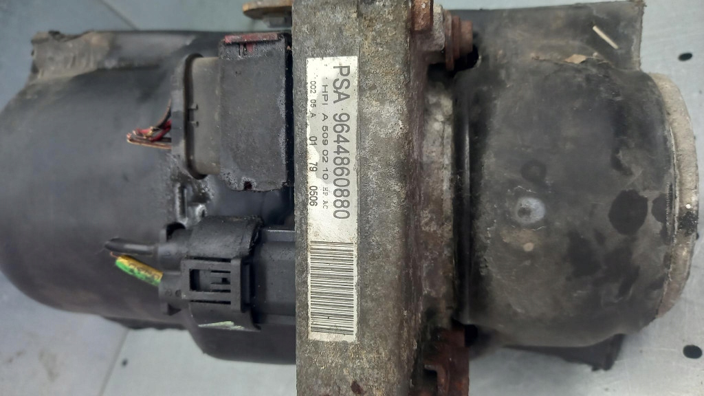 Насос усилителя peugeot 307i 01r 1.6b 9644860880 с Разборки