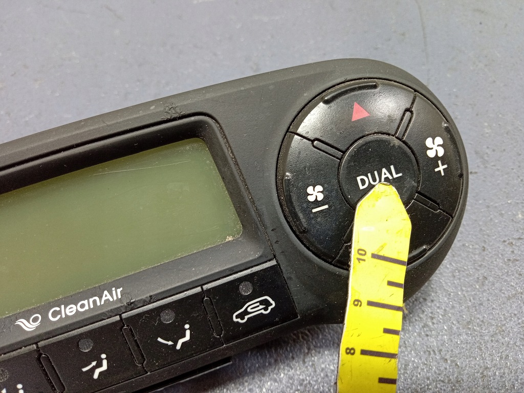 фото №7, Hyundai ix35 09- панель кондиционера 97250-2y400