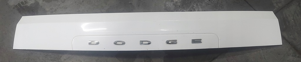 фото №1, Dodge grand caravan 11-20r накладка молдинг кришки задня