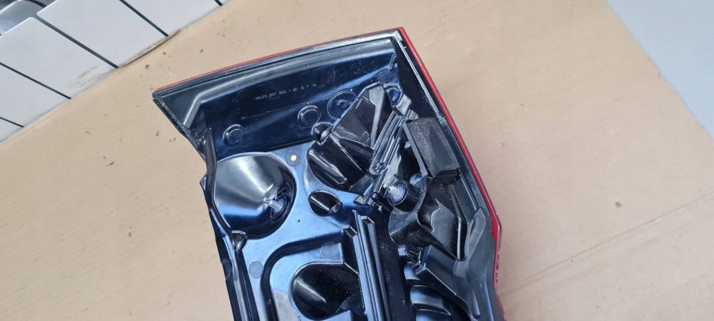 Q5 80a sq5 фара ліва лівий задній led америка 80a945093a Зі Шроту