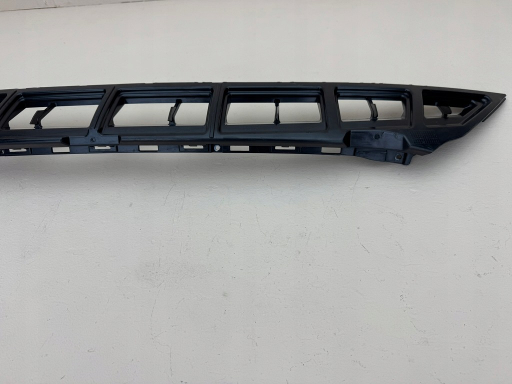 Hyundai i30 3 3 17r- решётка бампера передняя перед 86532-g4500 Оригинал