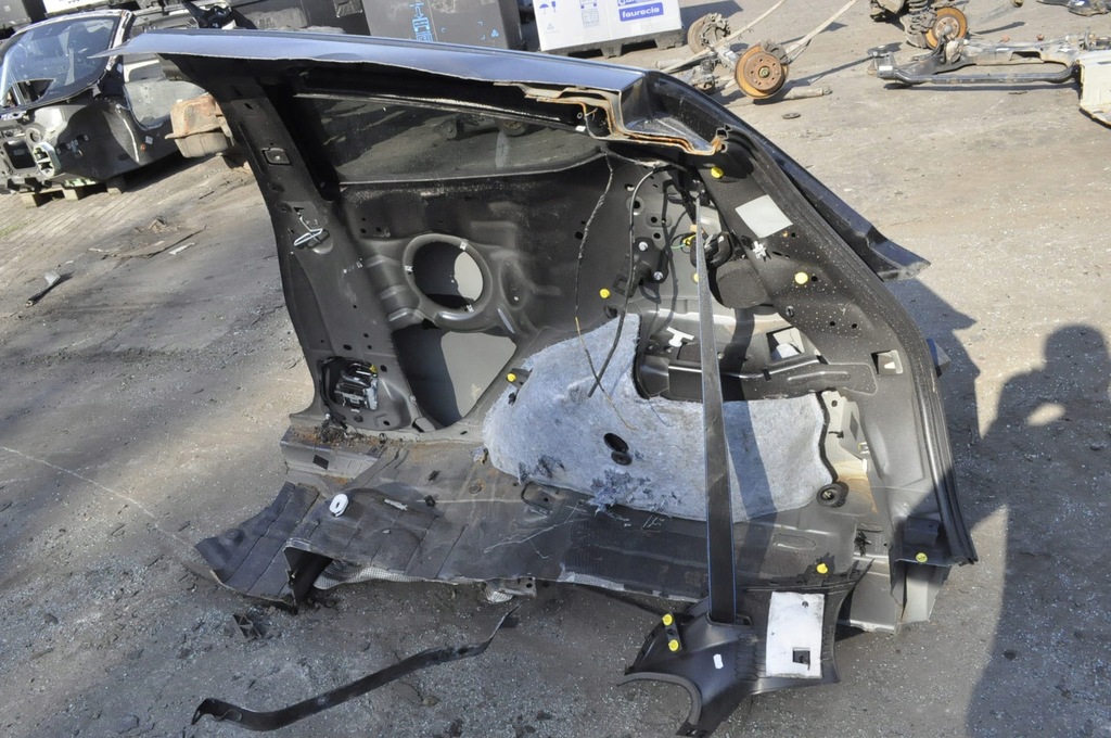 фото №8, Ford fiesta mk8 четверть крыло правый задняя задний