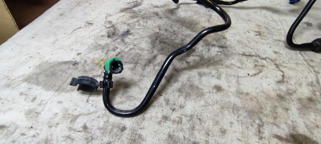 B-max 12r 1,0 ecoboost дроти паливної  паливні клапан комп'ютер в Україні