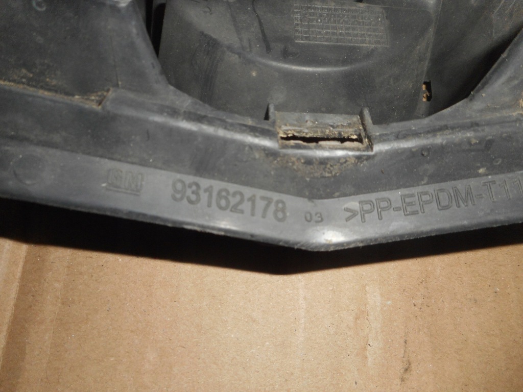 фото №6, Opel tigra b решётка радиатора решётка радиатора 93162178