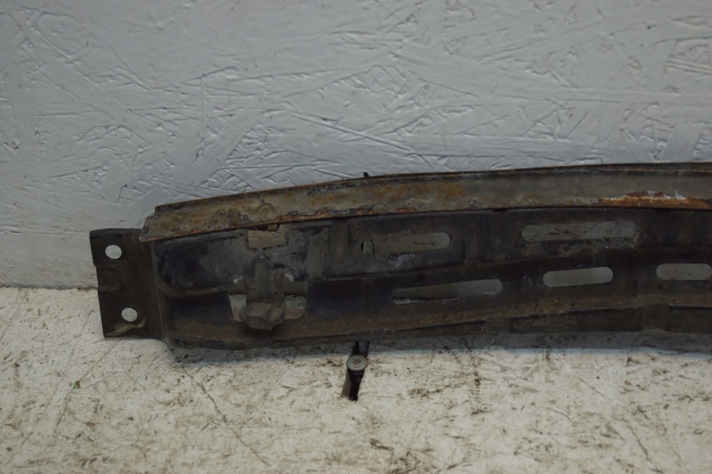 Направляющая бампера задний  porsche boxster 986 Киев