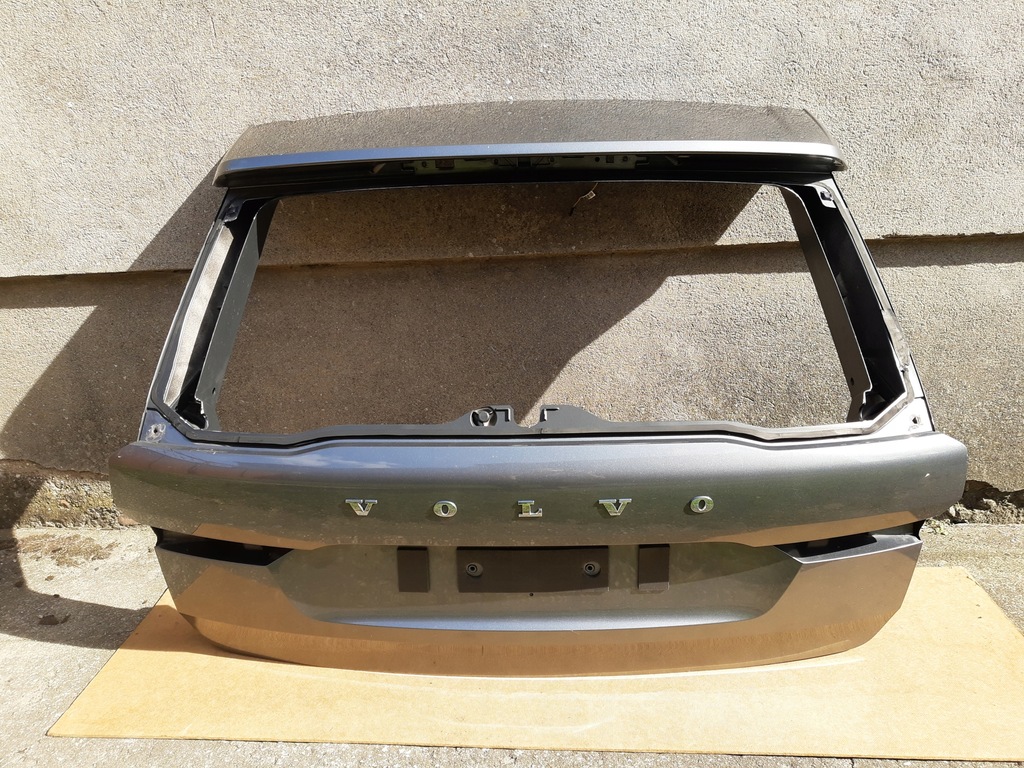 фото №1, Volvo xc60 ii 2017- крышка багажника багажника